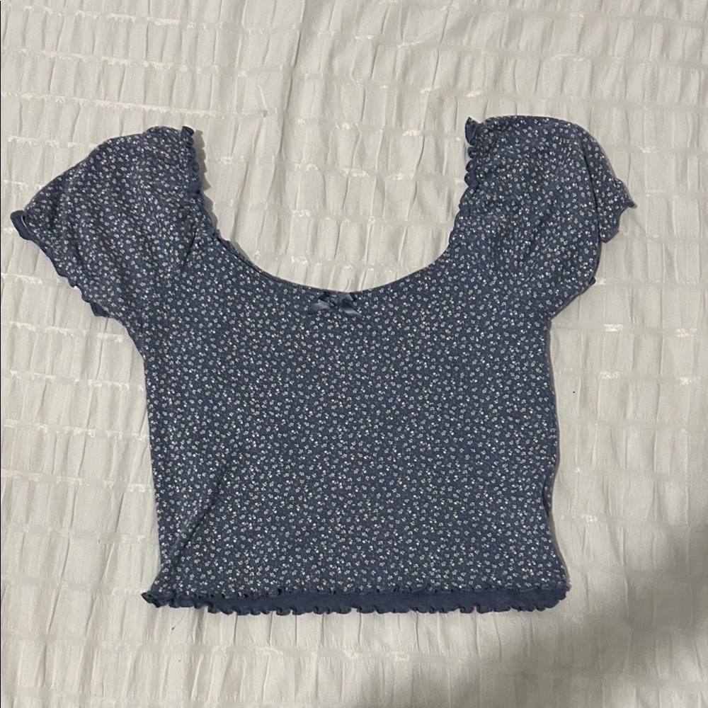 American Eagle Outfitters Navy Floral Crop Top